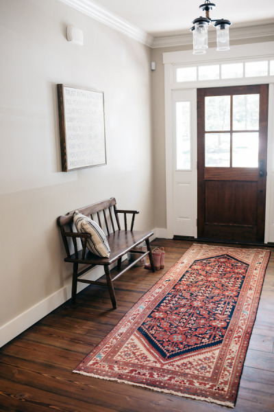 Rug Size Guide The Housist, How To Size An Entryway Rug